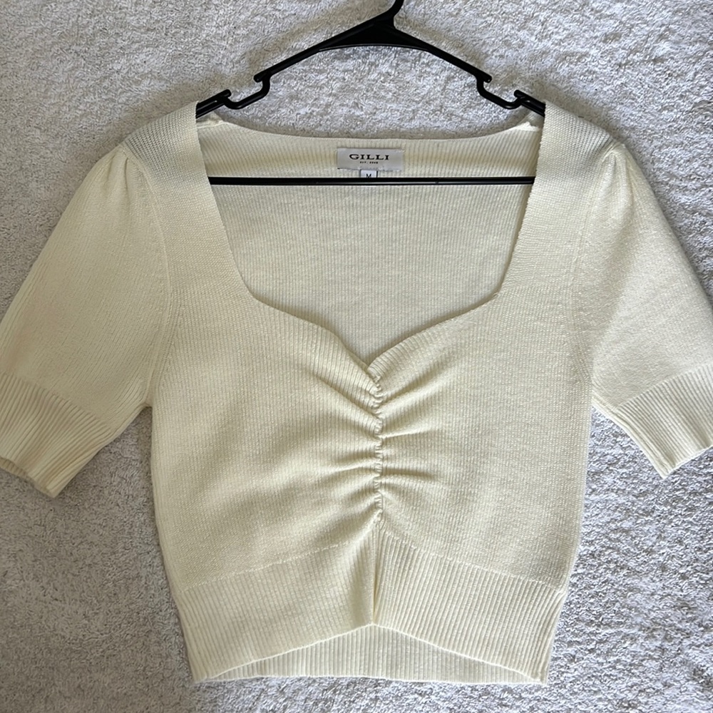 White sweater shirt, size M, new without tag.